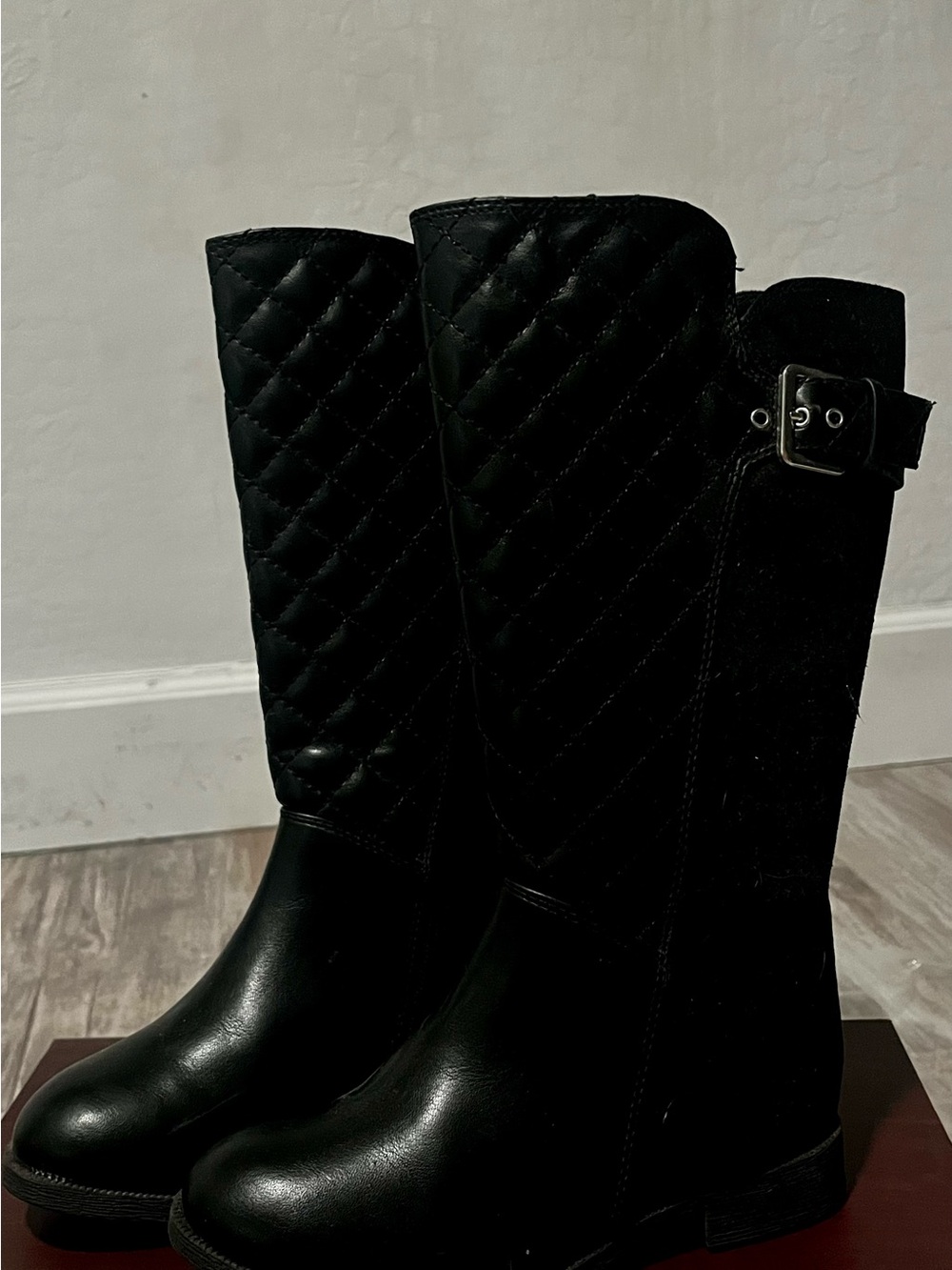 Kids Black Quilted Boots Size 12